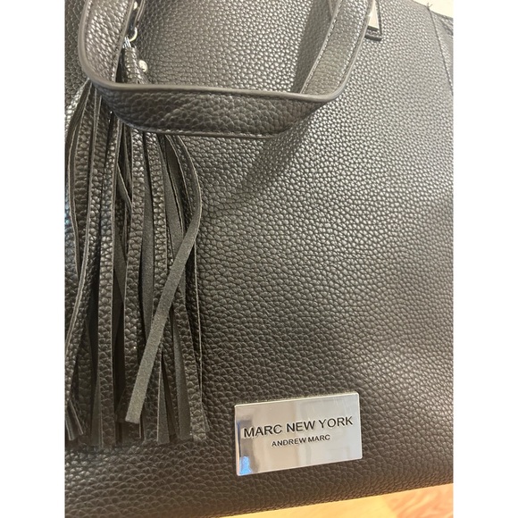 MARC NEW YORK ANDREW MARC Leather Purse - Picture 4 of 7